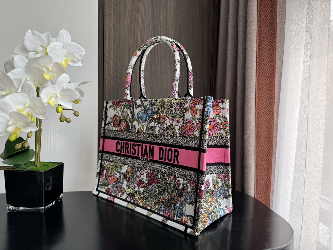 TOP Christian Dior Book Tote Bags Medium 36.5x28x16.5cm with Butterfly Zodiac Pattern Embroidery