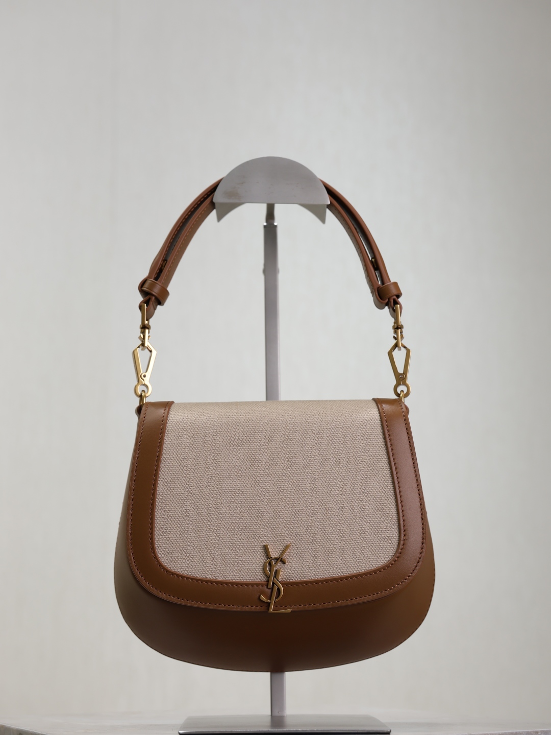 TOP Yves Saint Laurent YSL Voltaire Hobo/Crossbody Bag 17.5x21x8cm - Beige