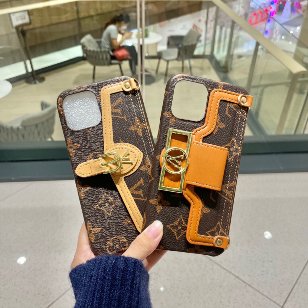 TOP Louis Vuitton LV Iphone case - 2 Color