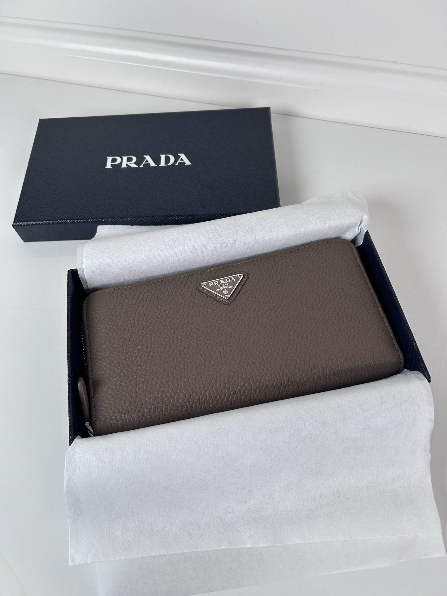 TOP PRADA Medium Wallet 20cm×10.3cm - Brown