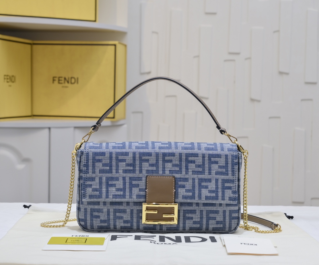 TOP FENDI FF Baguette Bag 19x10x4cm/26x13x6cm - Denim