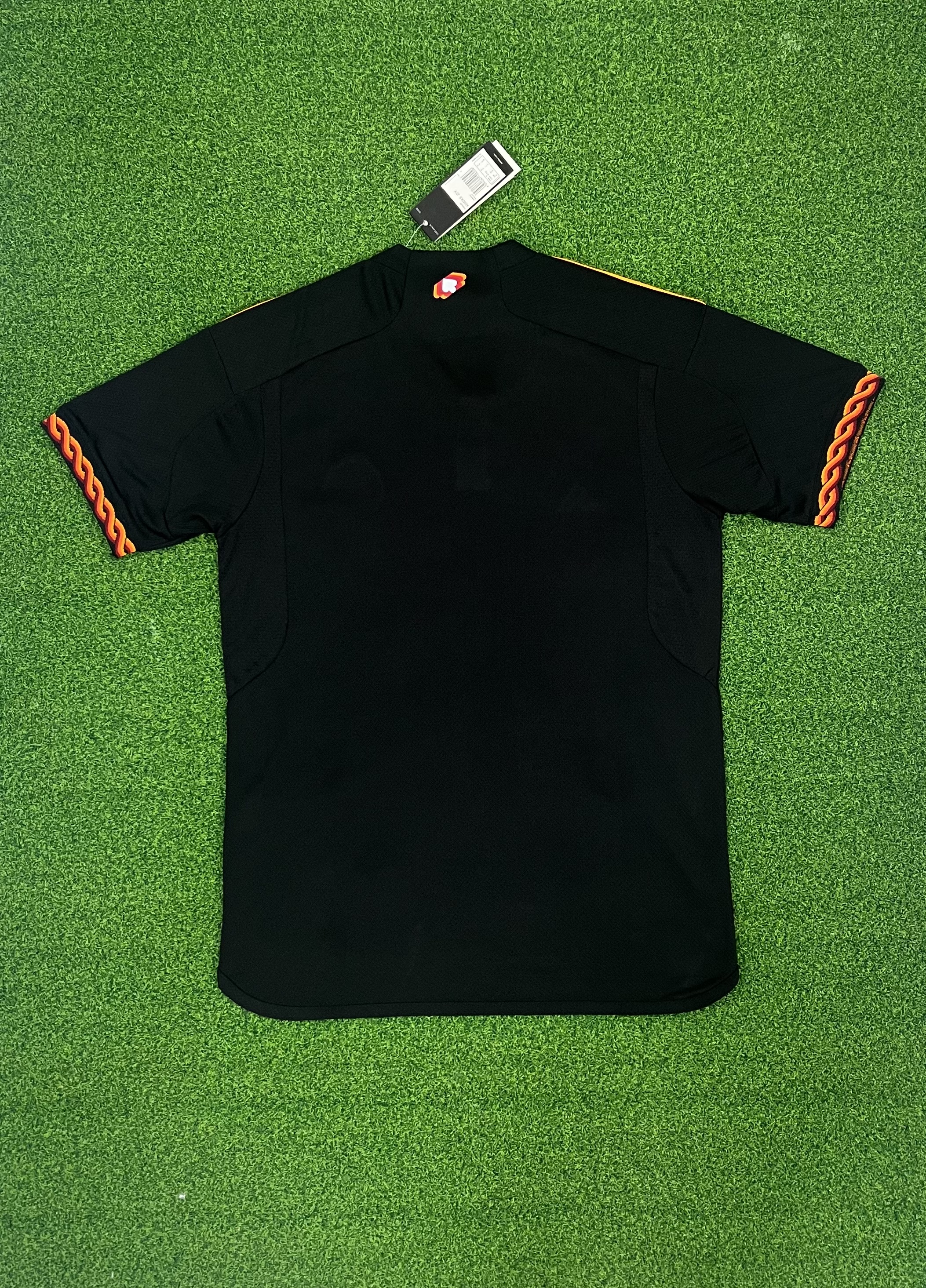2425  Frankfurt Away  jersey.Player embroidery version