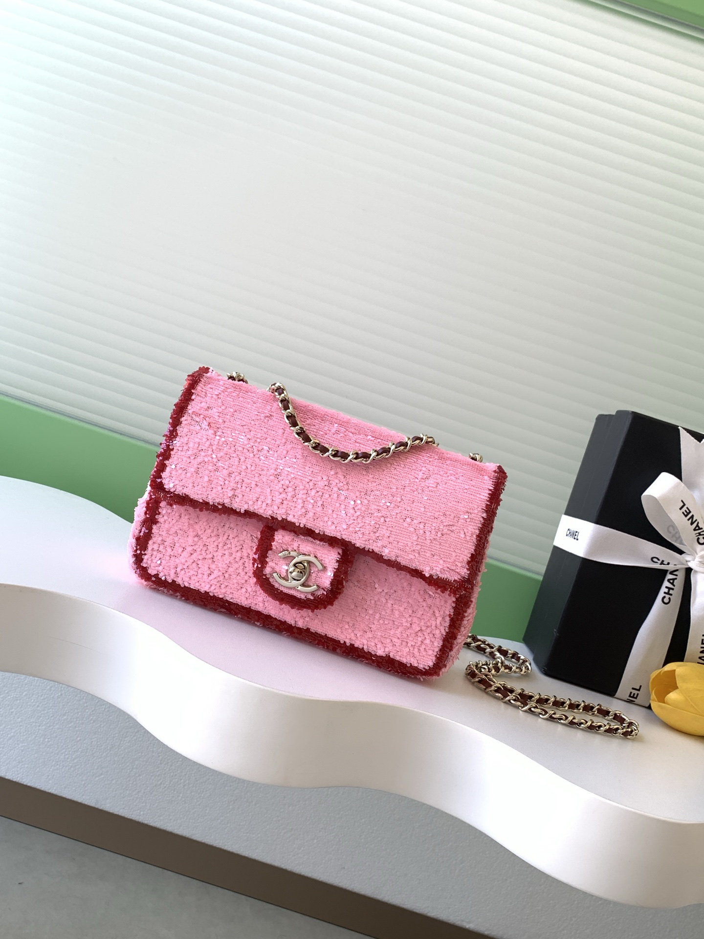 TOP CHANEL Classic Flap Bag CF Sequins 21*14*8cm - Pink