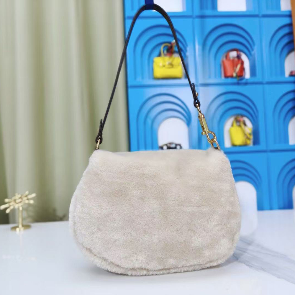 Louis Vuitton Ski edition of the Bella handbag (Replica)