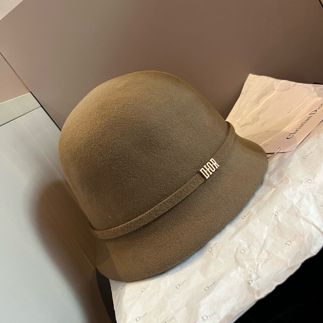 TOP Christian Dior Wool Hat - Khaki