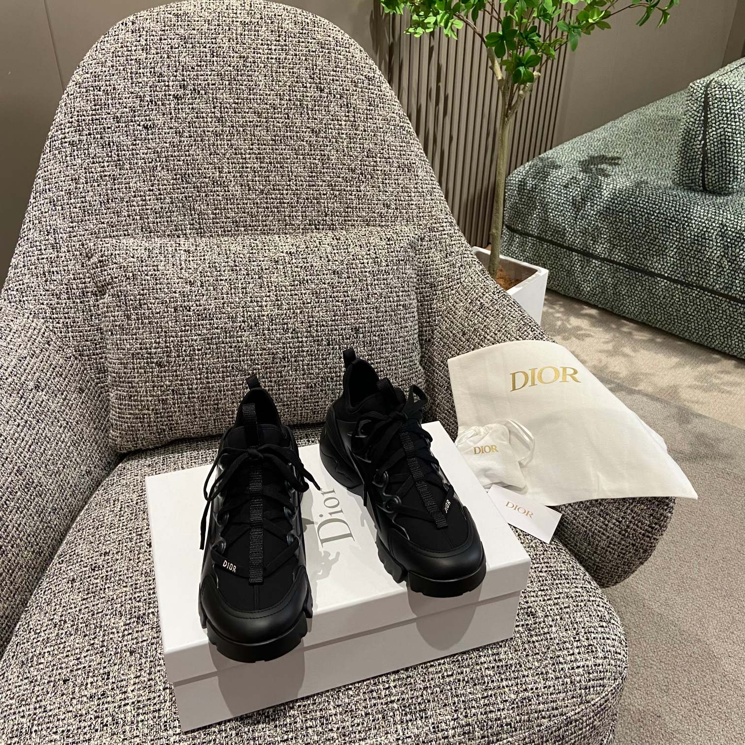 TOP Christian Dior Imported Silk Cowhide Casual Sports Shoes - 3 Colors