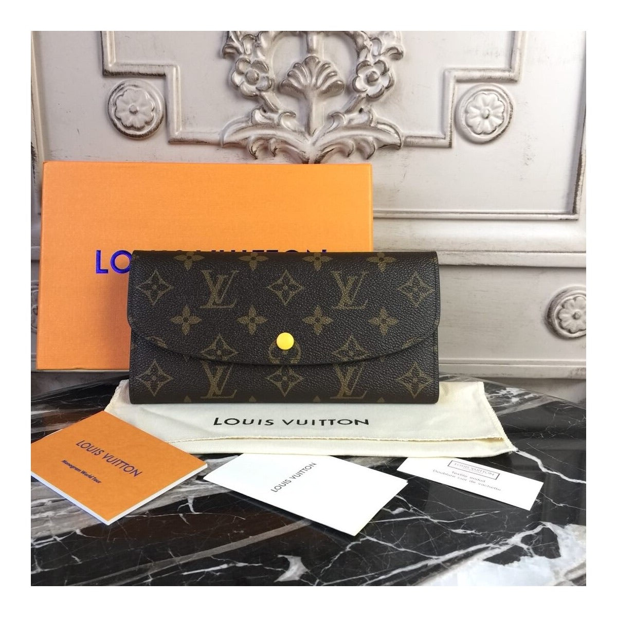 TOP Louis Vuitton LV Emilie Wallet Monogram Canvas