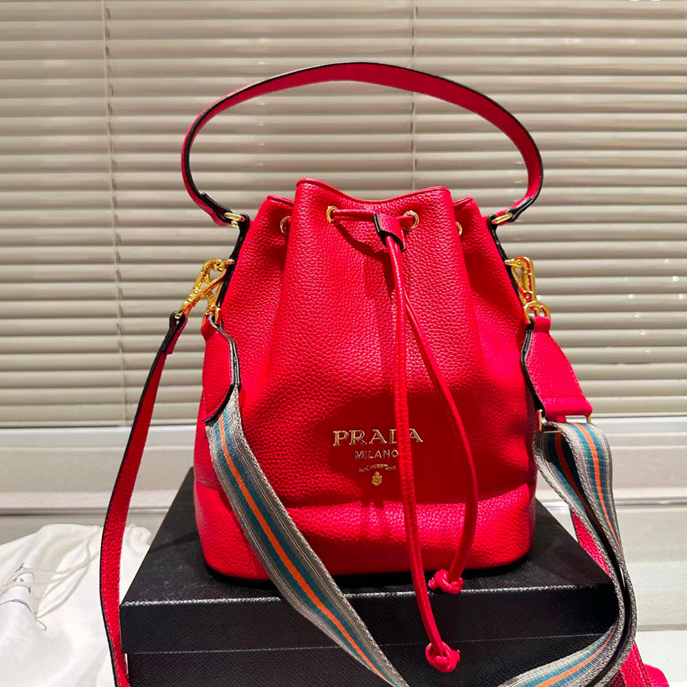 Prada Drawstring Cowhide Bag（Replica）