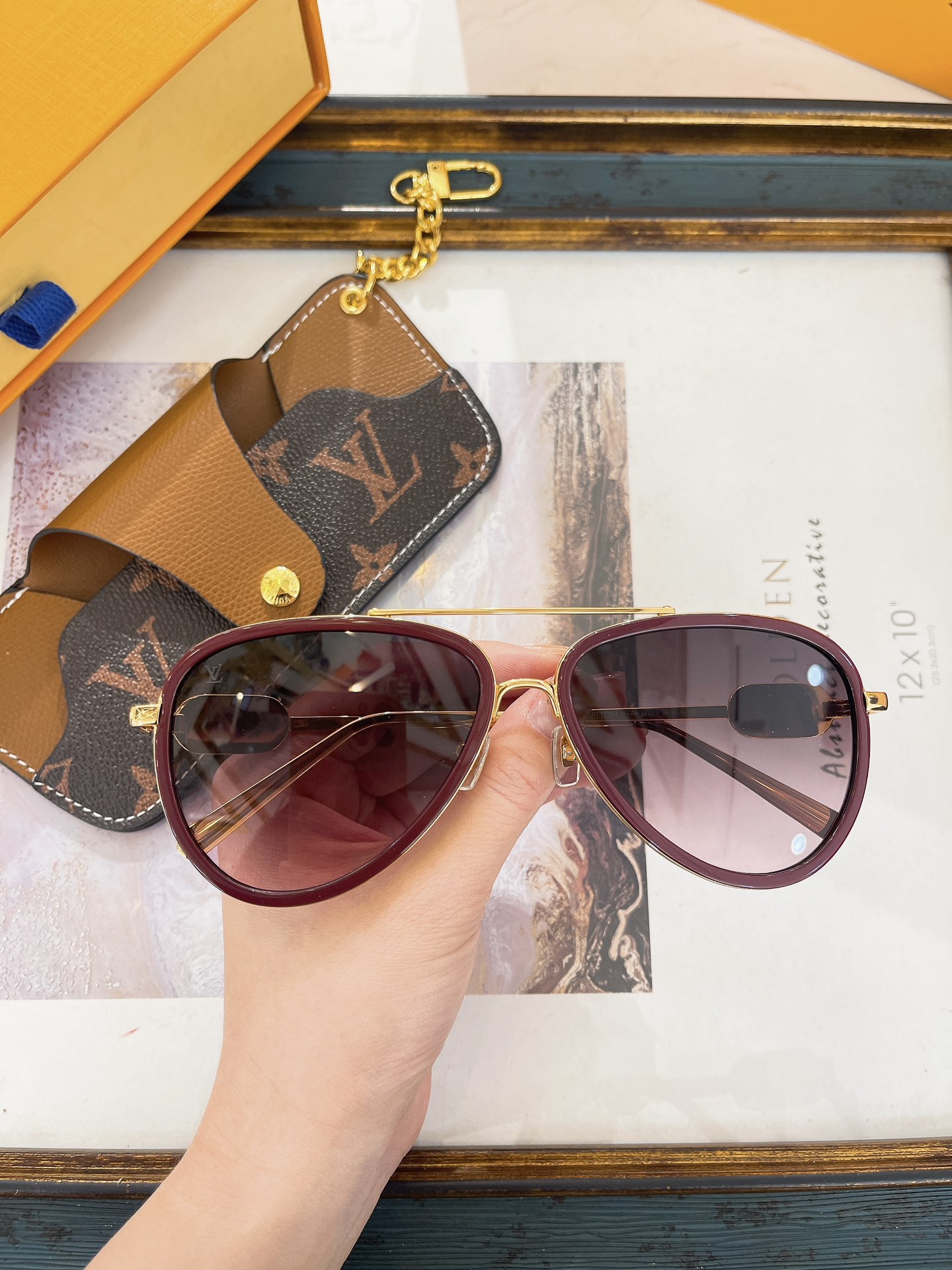 TOP Louis Vuitton LV Sunglasses - 6 Color