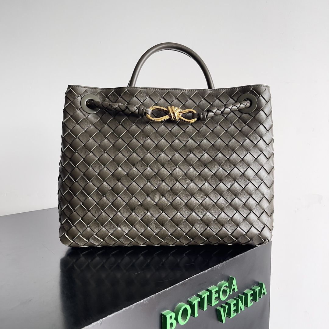 TOP Bottega Veneta BV Andiamo Bag 32x24x12cm - Green