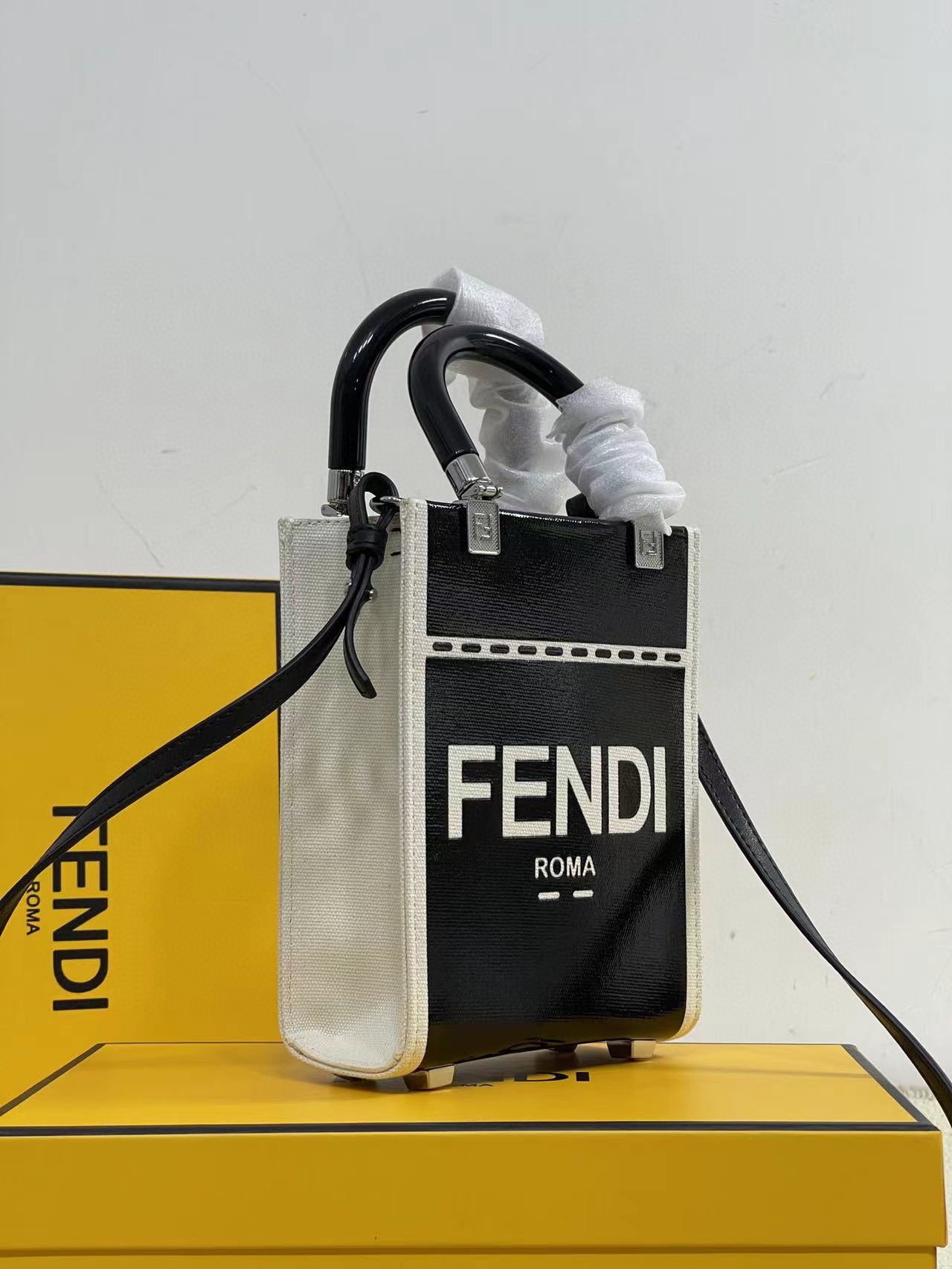 TOP FENDI Canvas Mini Tote Sunshine Bags - 13x6.5x18cm - Black