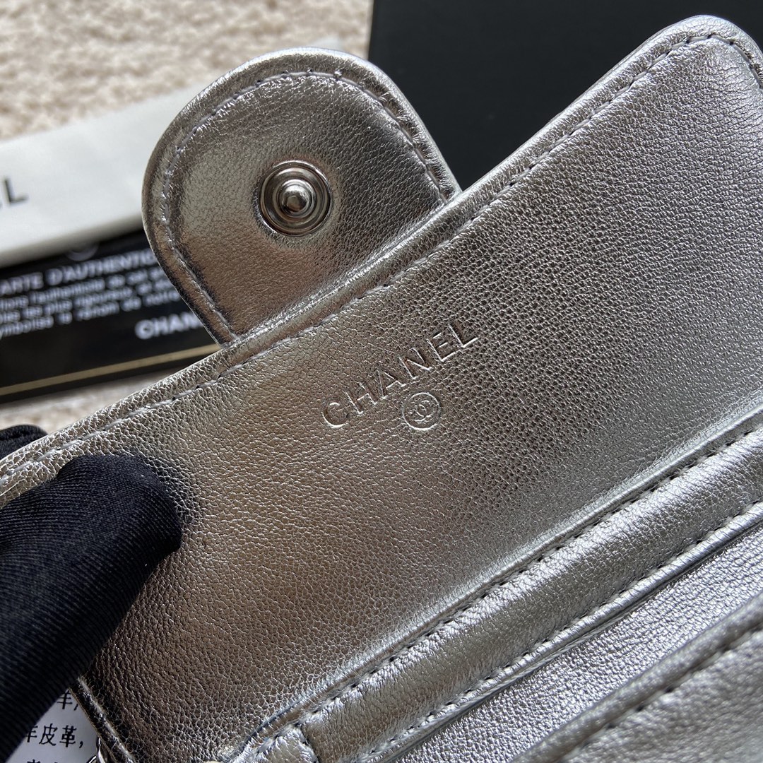 TOP CHANEL Small Chain Card Bag Sheepskin 11×7cm -  2 Colour