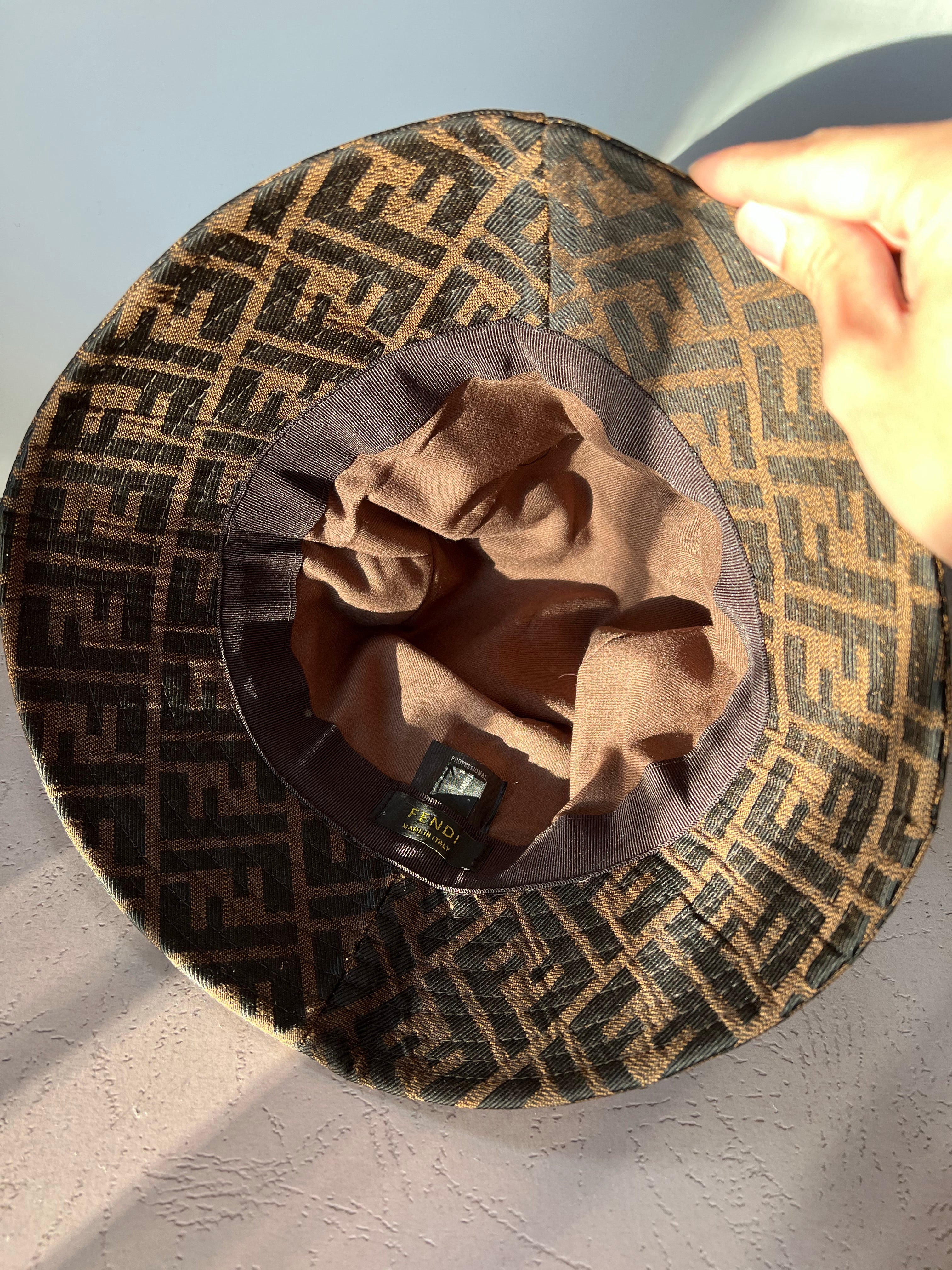 TOP FENDI FENDI Monogram Bucket Hat