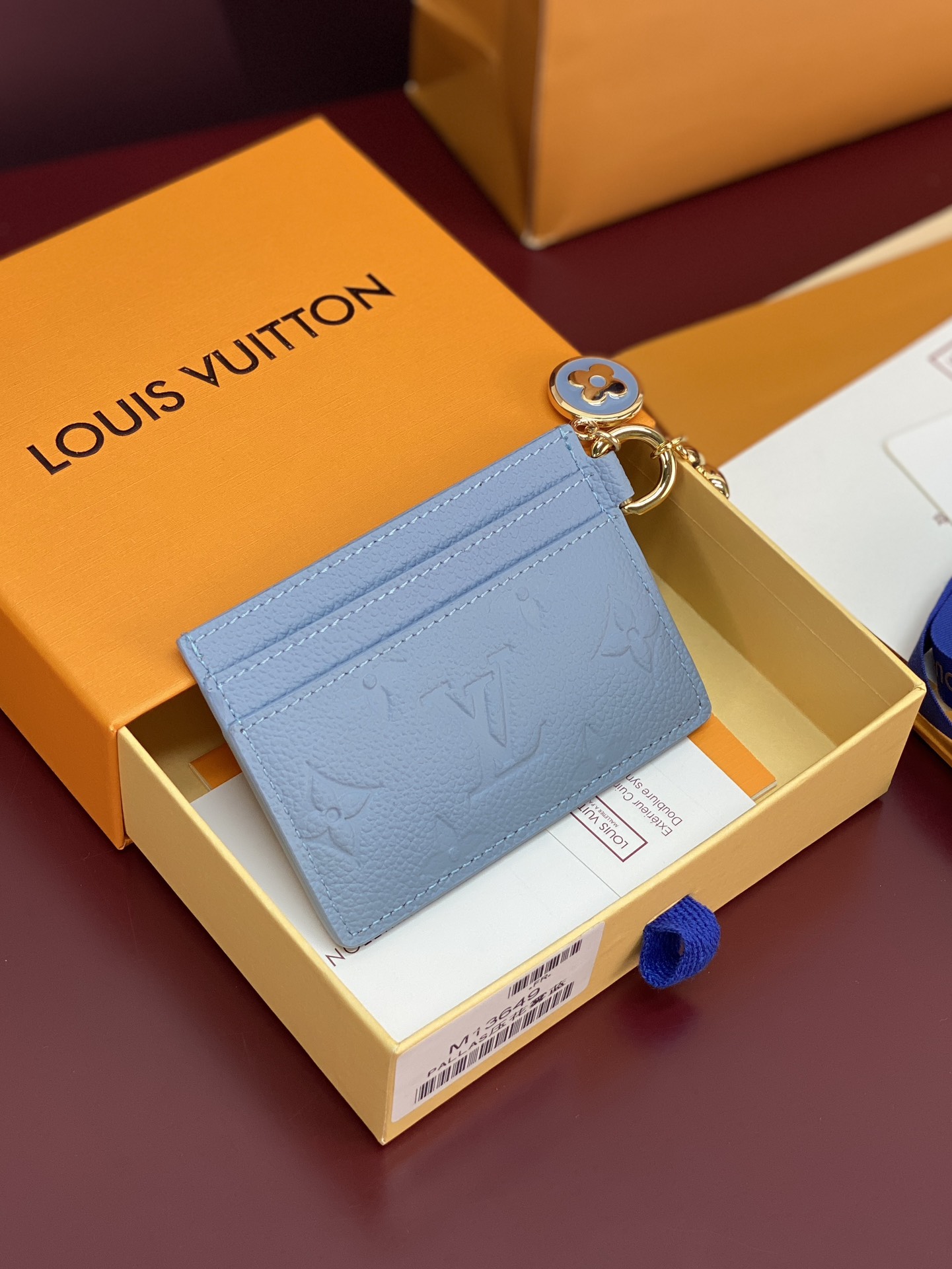 TOP Louis Vuitton LV Ski Charms Card Holder 10.2x7.3x0.3cm - Blue