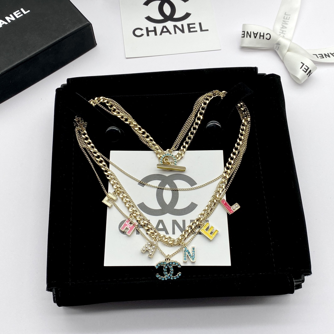 TOP CHANEL Layering Necklace - Gold