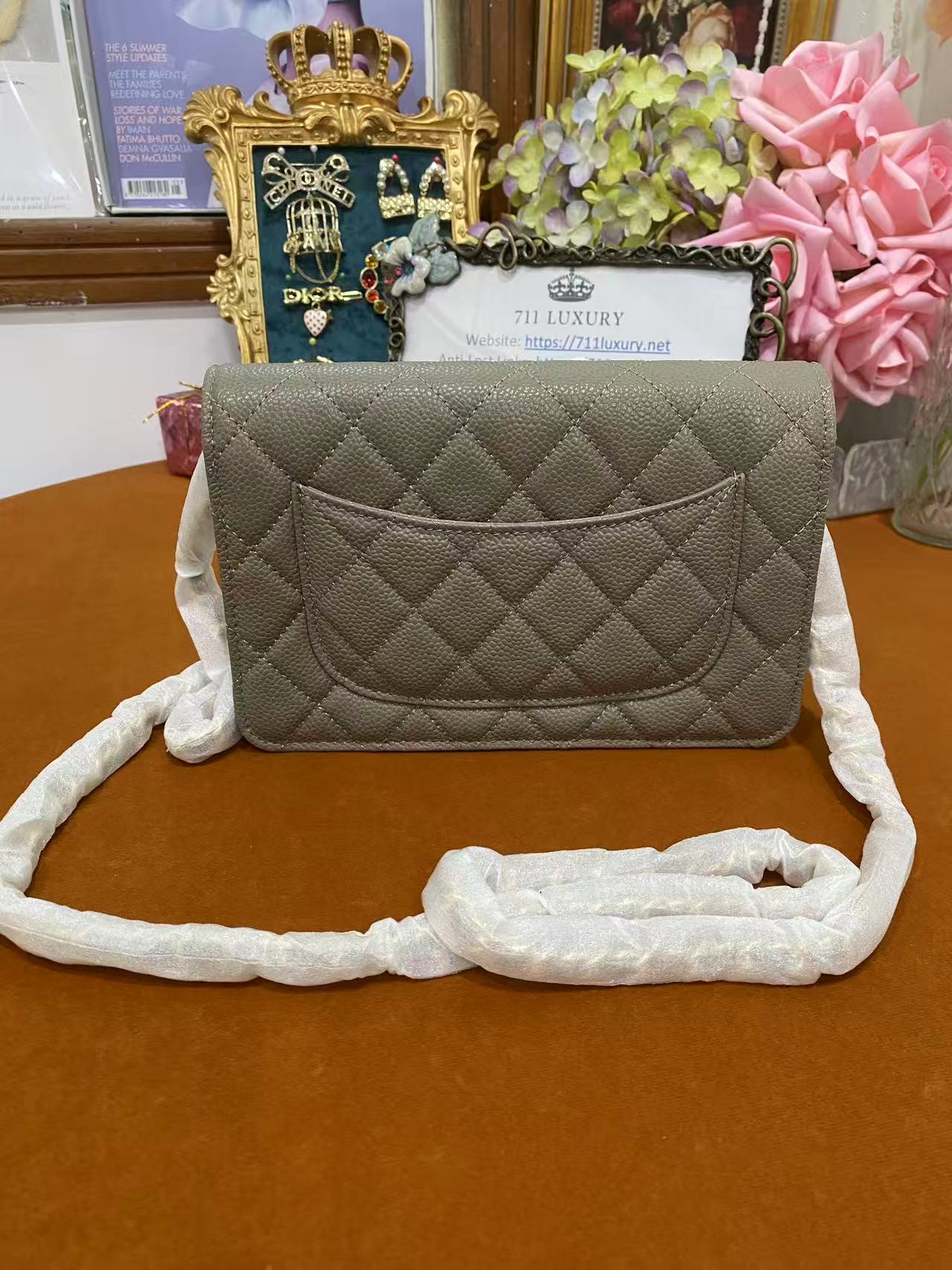 TOP CHANEL WOC Grain Cowhide Flap Bag 20×13×3.5cm - Gray & GHW