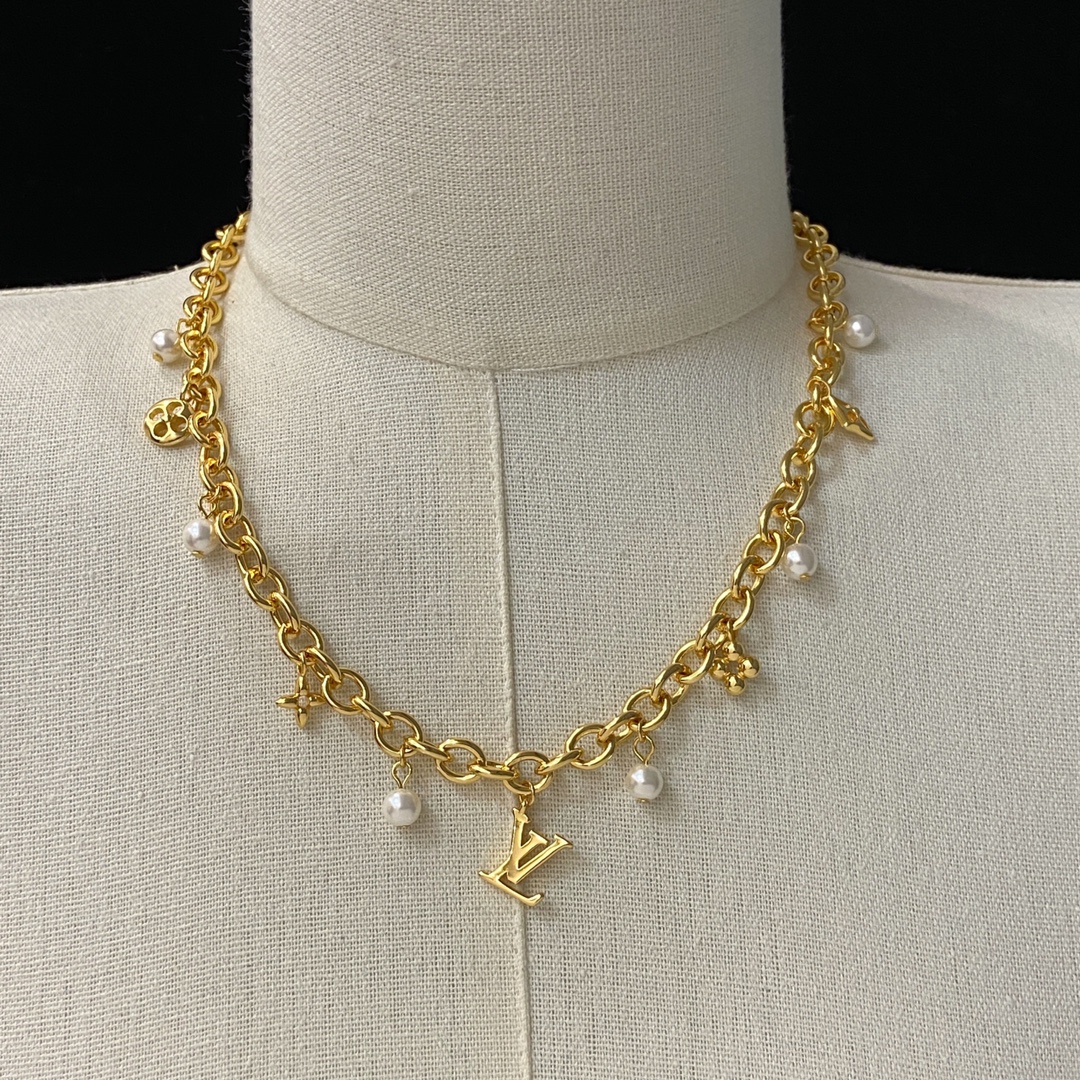 TOP Louis Vuitton LV Necklace - Gold
