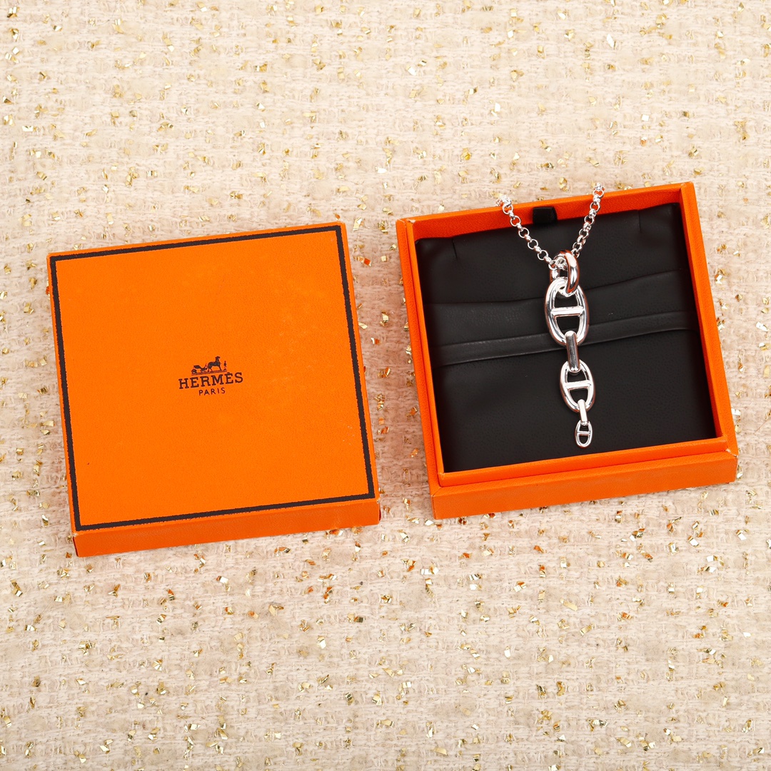 TOP HERMES Pig Nose Necklace-Sliver