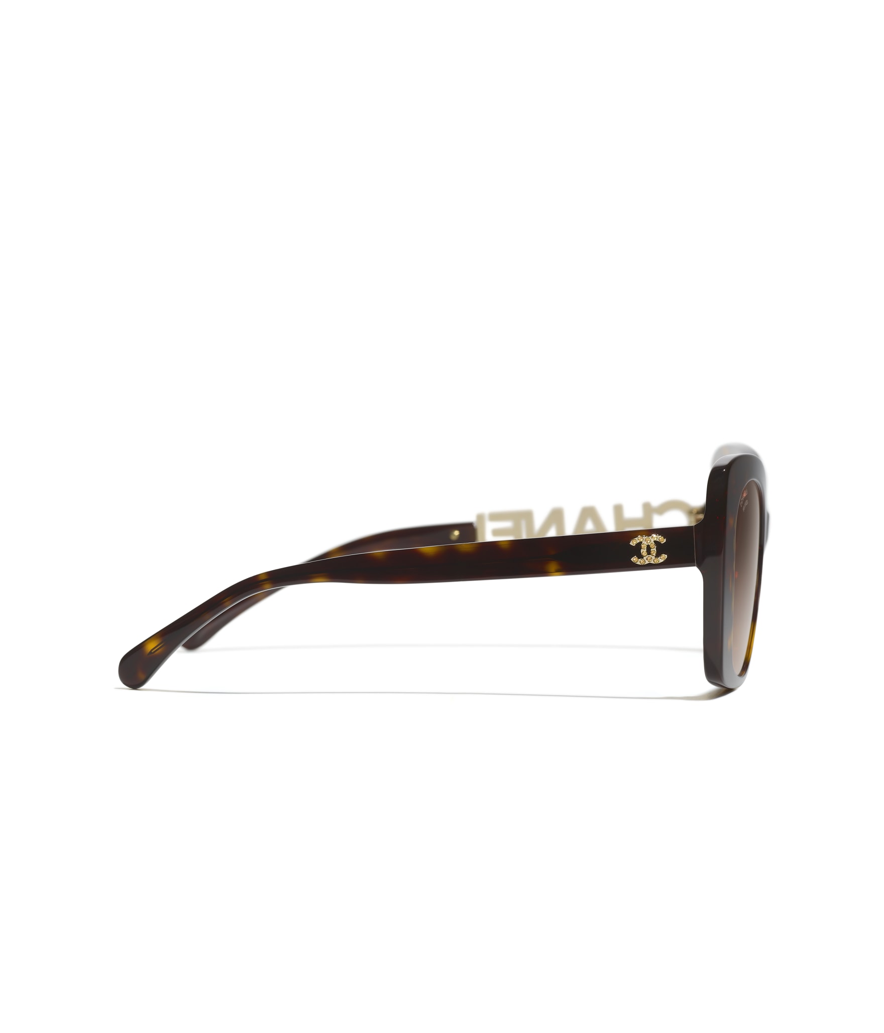 CHANEL Square Sunglasses A71353X08902S