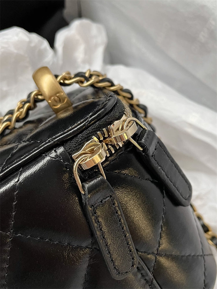 TOP CHANEL Mini Vanity Case Perfect Fit Bag - Black