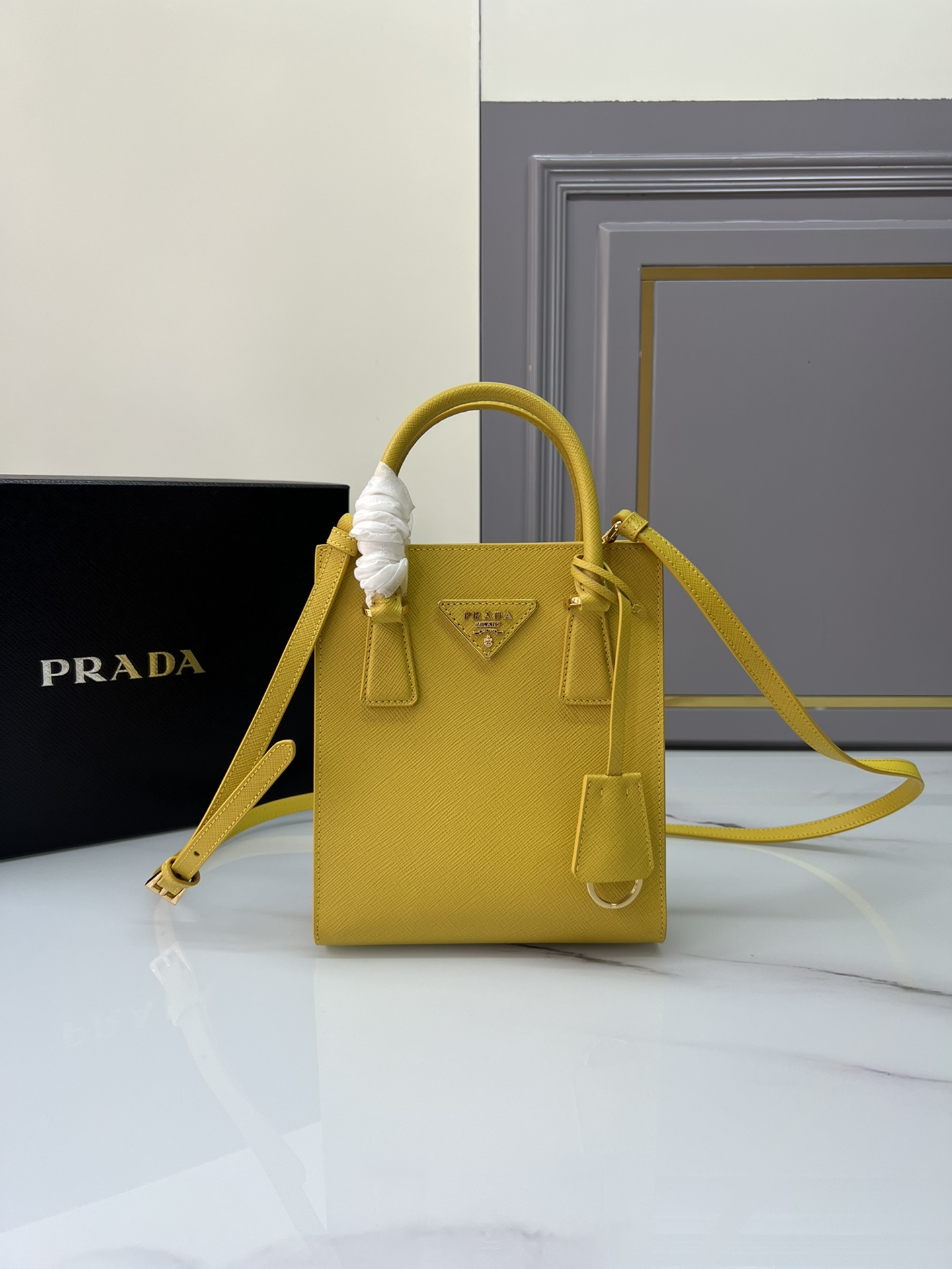 TOP PRADA Galleria Mini Saffiano Cross Grain Cowhide Bag 17x19.5x6.5cm - Four Bags