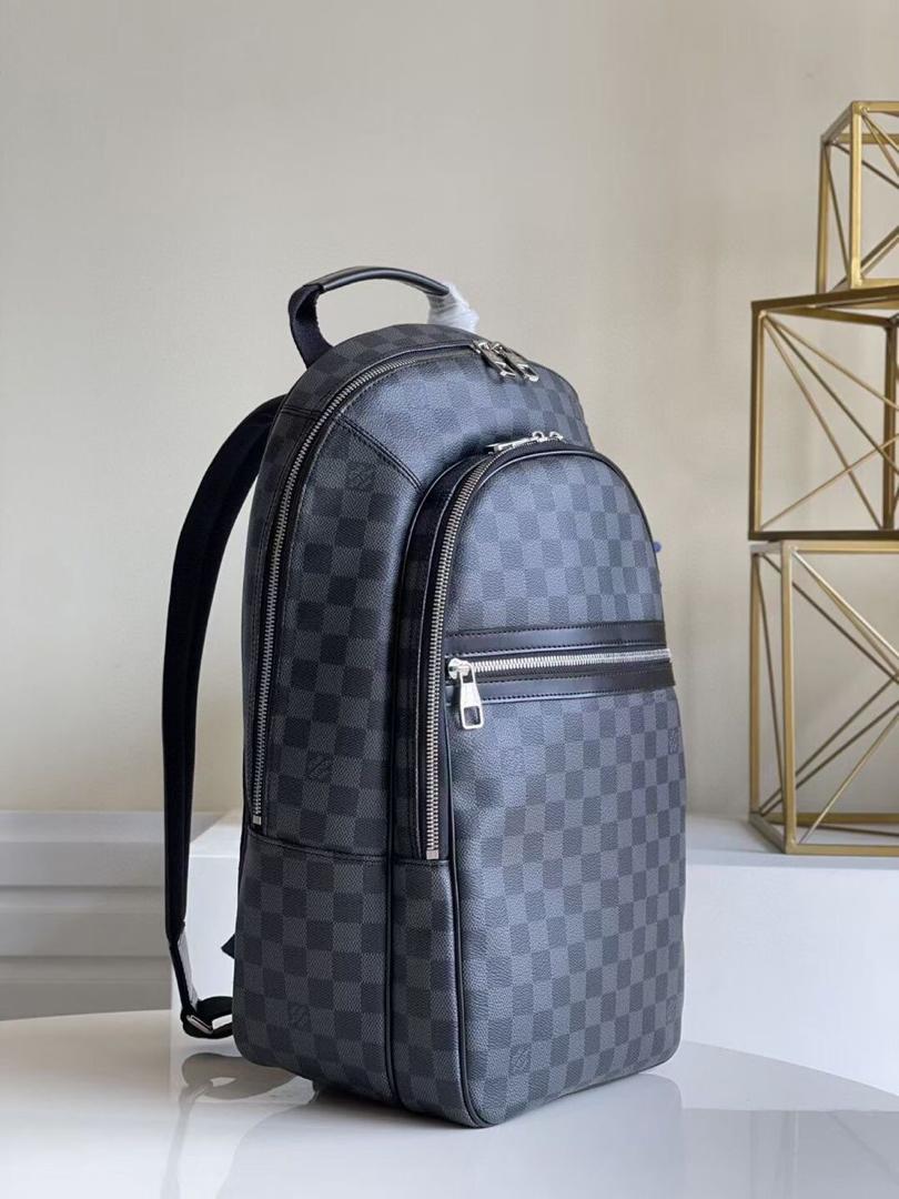 TOP Louis Vuitton LV Michael Backpack 28.0 x 45.0 x 18.0 cm- Black