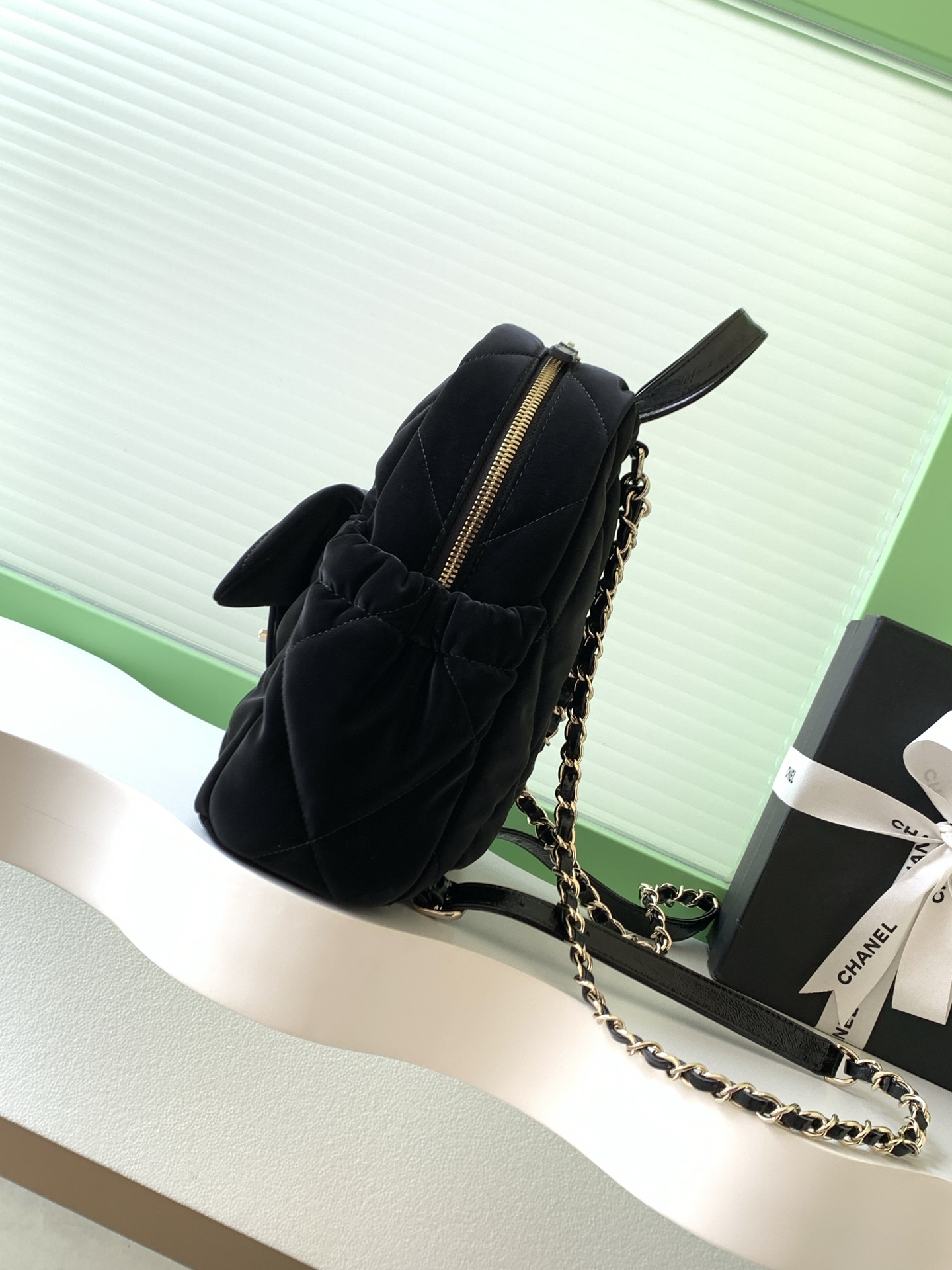 TOP CHANEL Backpack  25-10-25cm - Black&GHW