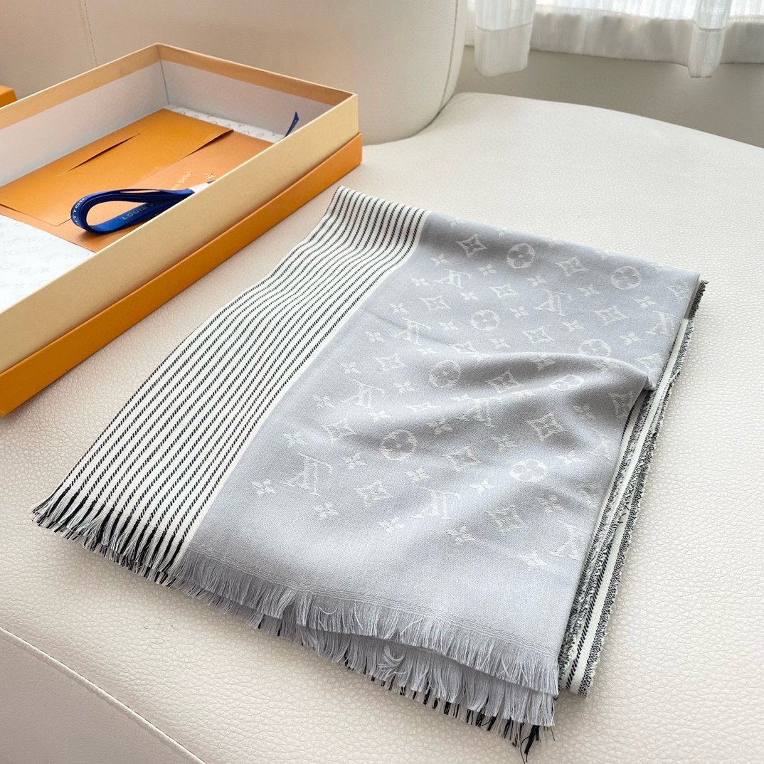 TOP Louis Vuitton LV Wool Scarf 70*200cm - 2 Color
