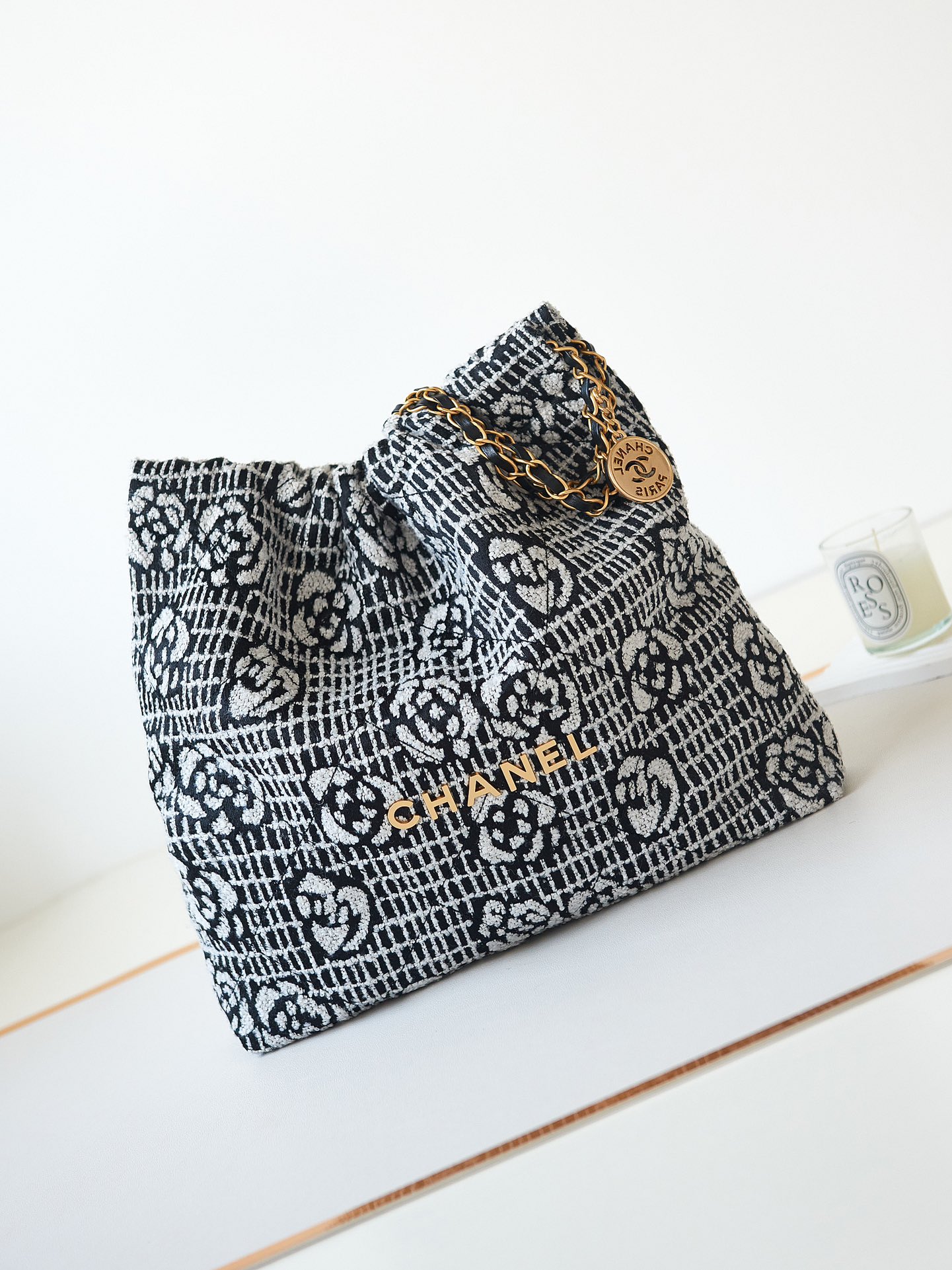 TOP CHANEL Camellia Sinensis 22 Bags 39×42×8cm - GHW