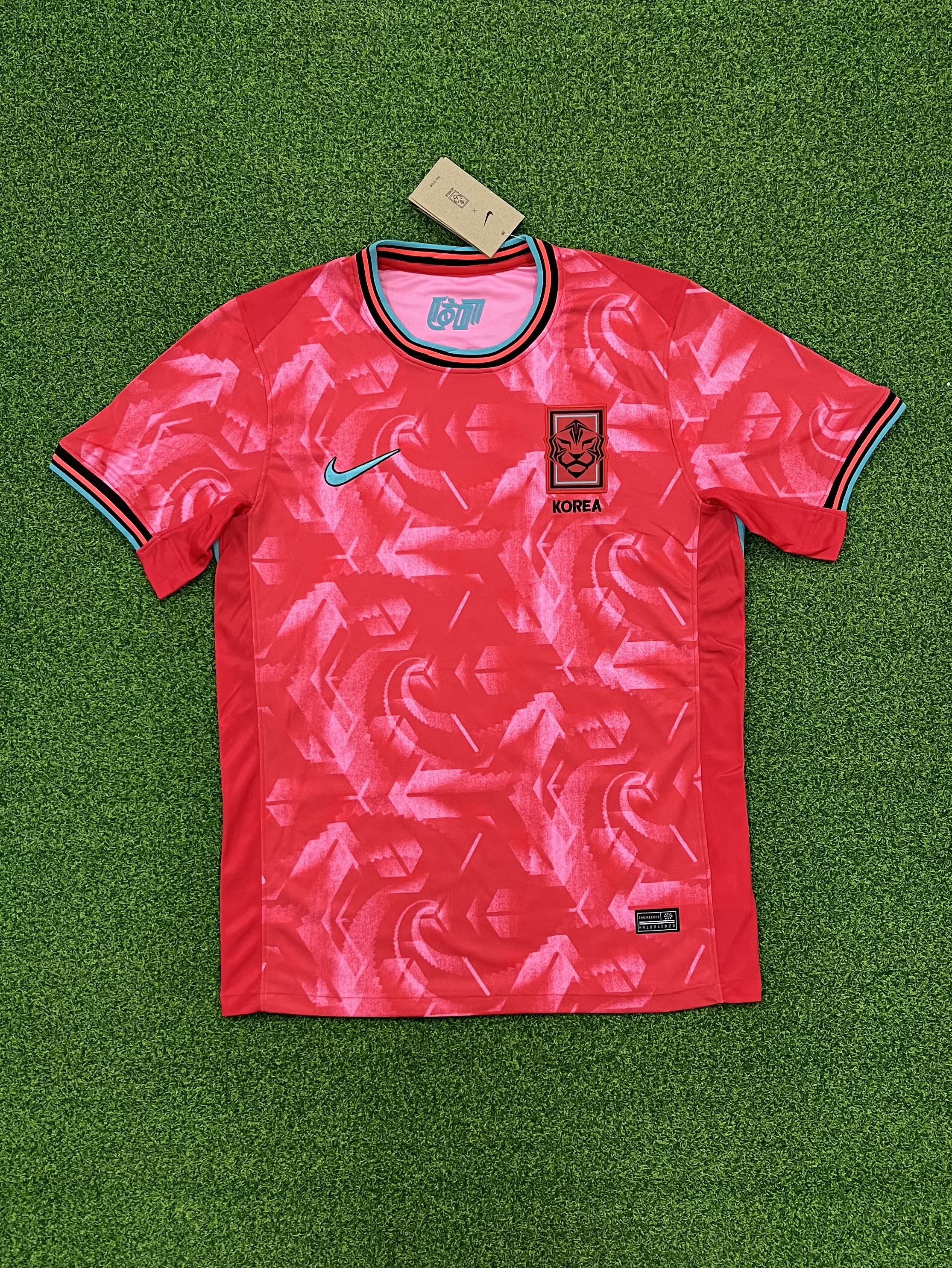 2425  South Korea home jersey...Player embroidery version