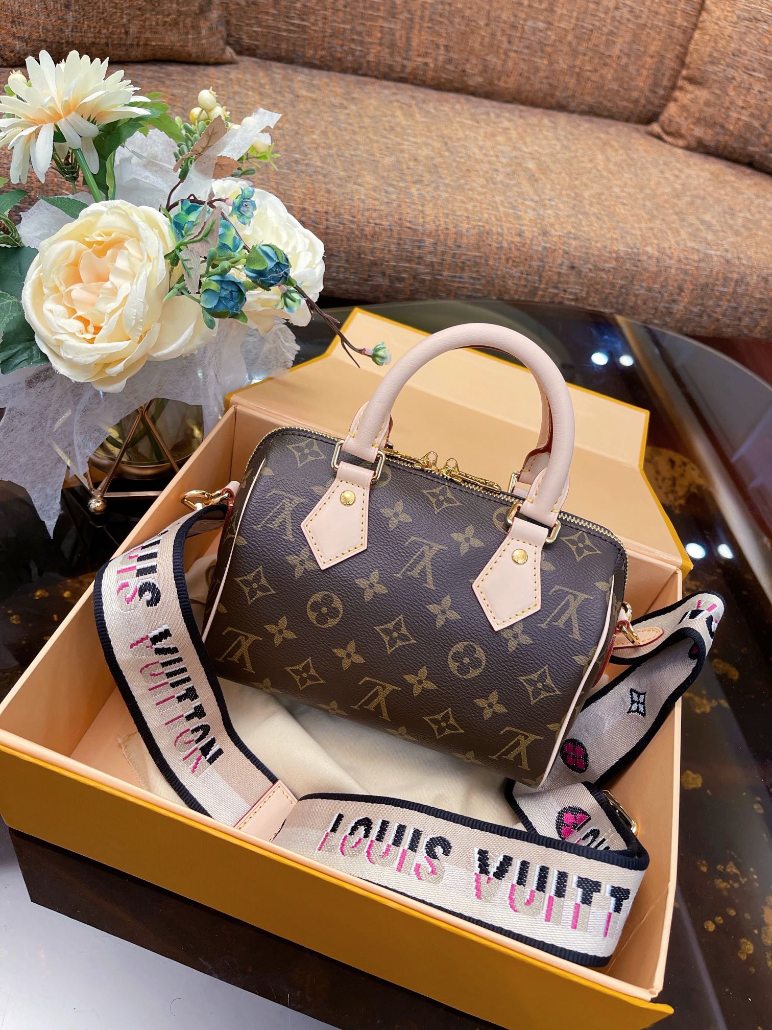 Louis Vuitton Speedy BandouliÈre New Eddition