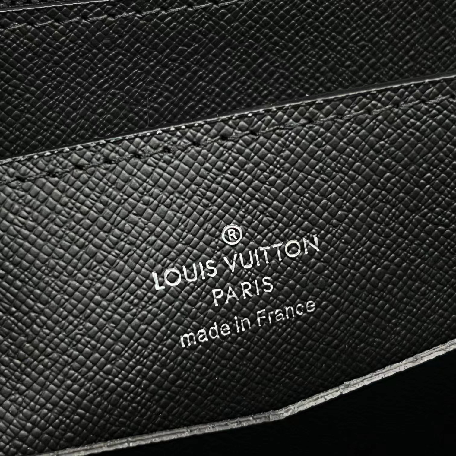 TOP Louis Vuitton LV Zippy XL Wallet 22X12X5CM