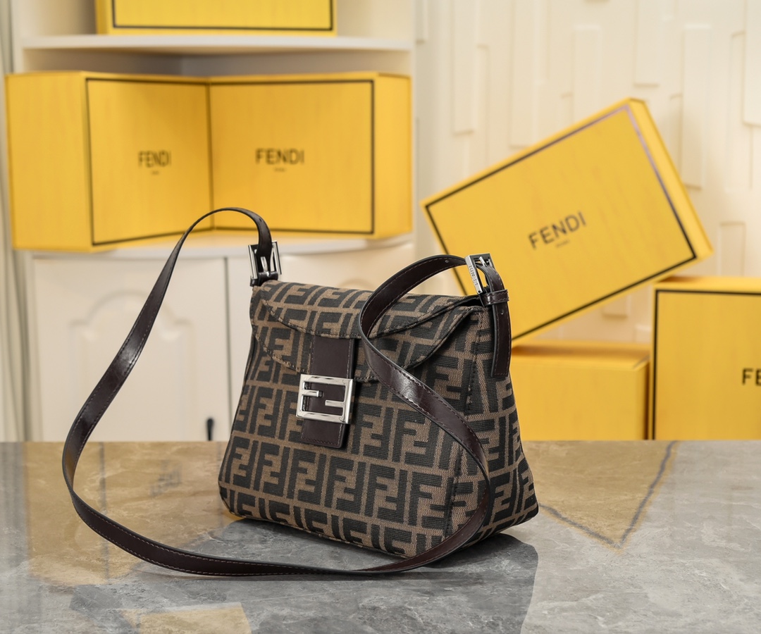 TOP FENDI Zucca Canvas And Leather Mama Baguette Bag 26×10×18cm -Brown