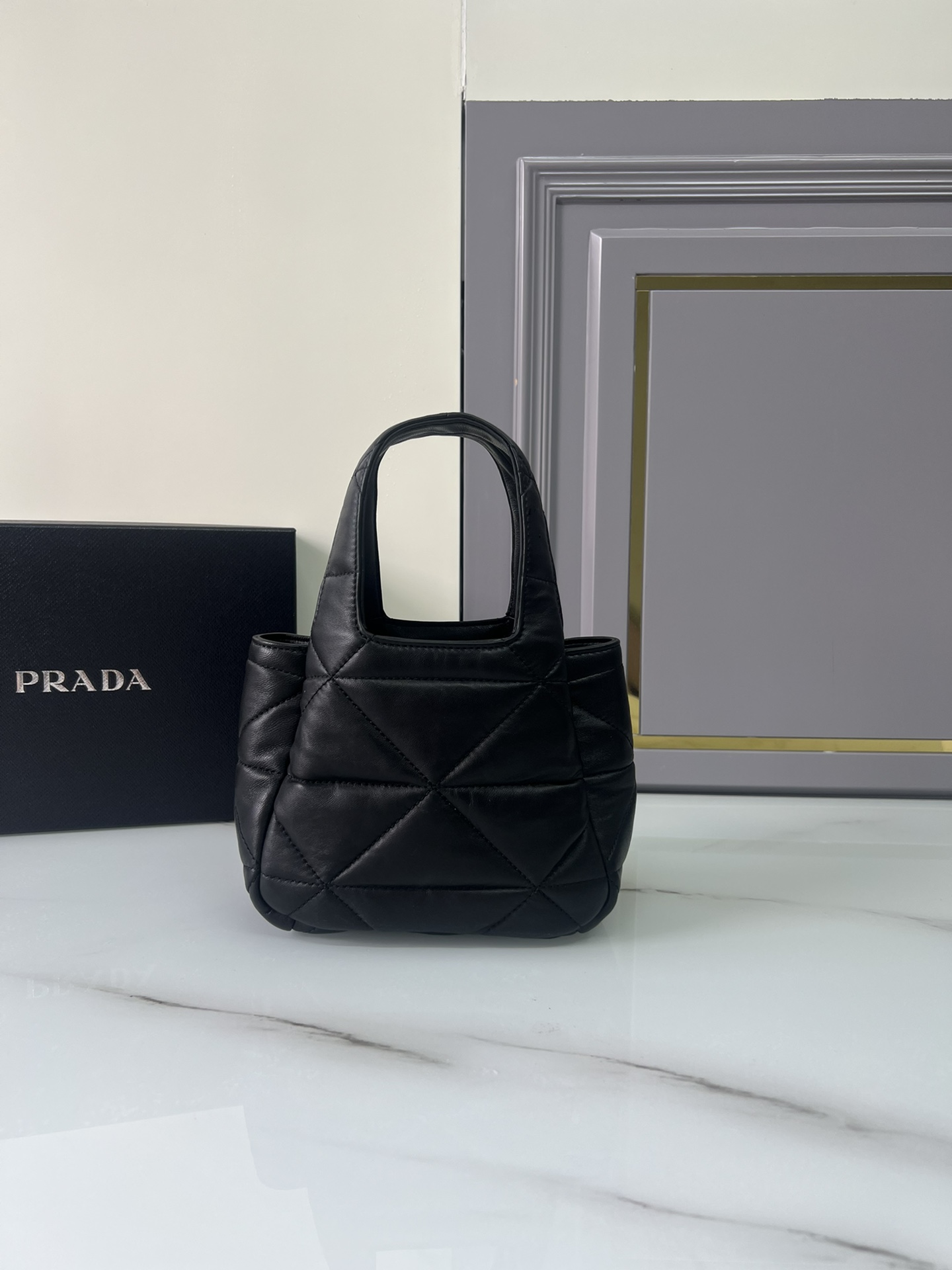 TOP PRADA Sheepskin Bag - Mini 18x16x10cm - Handbag - Black