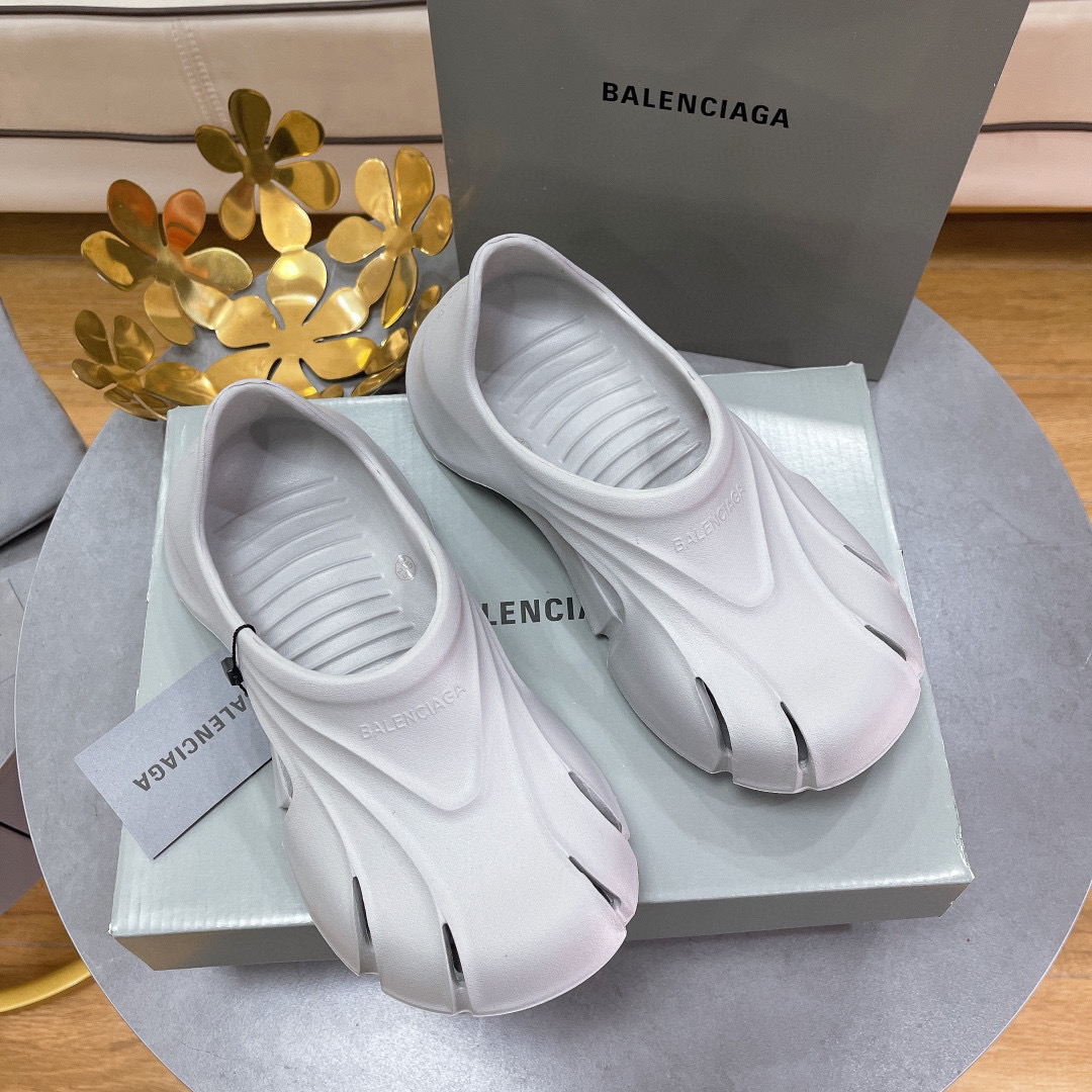 Balenciaga Slip-on Sandals  Slide Sandal(Replica)