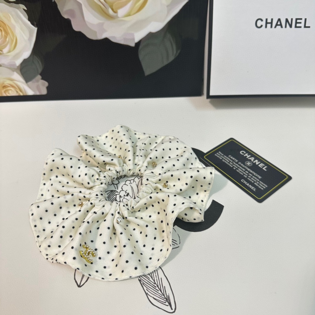 TOP CHANEL Polka Dot Hair Ring - 2 Colors
