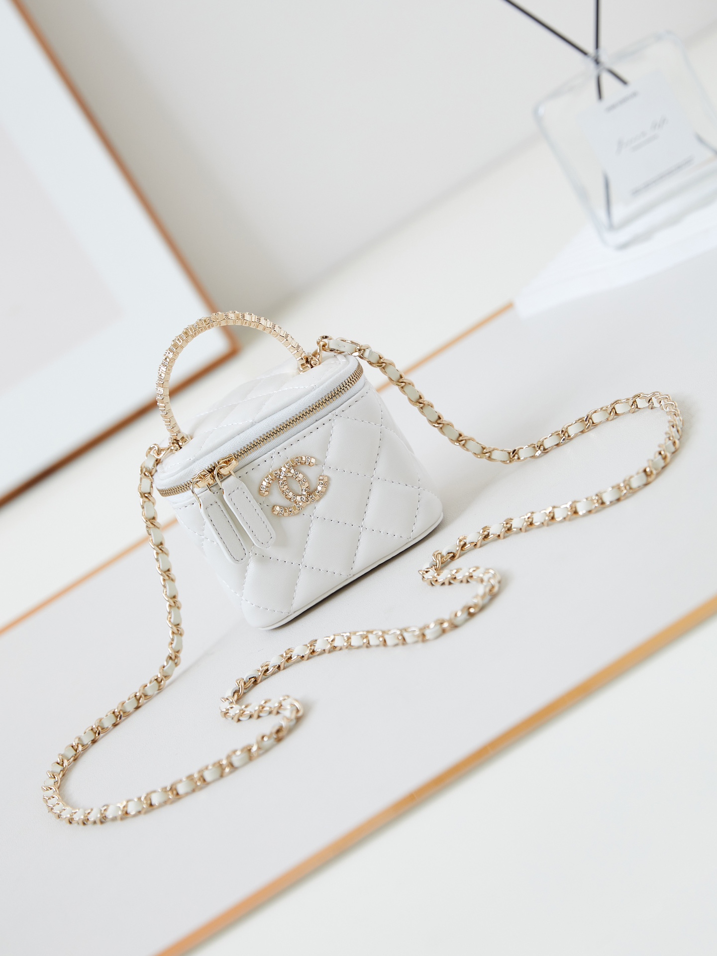 TOP CHANEL Vanity Case 11-8.5-7cm/10-16-8cm - 3 Color