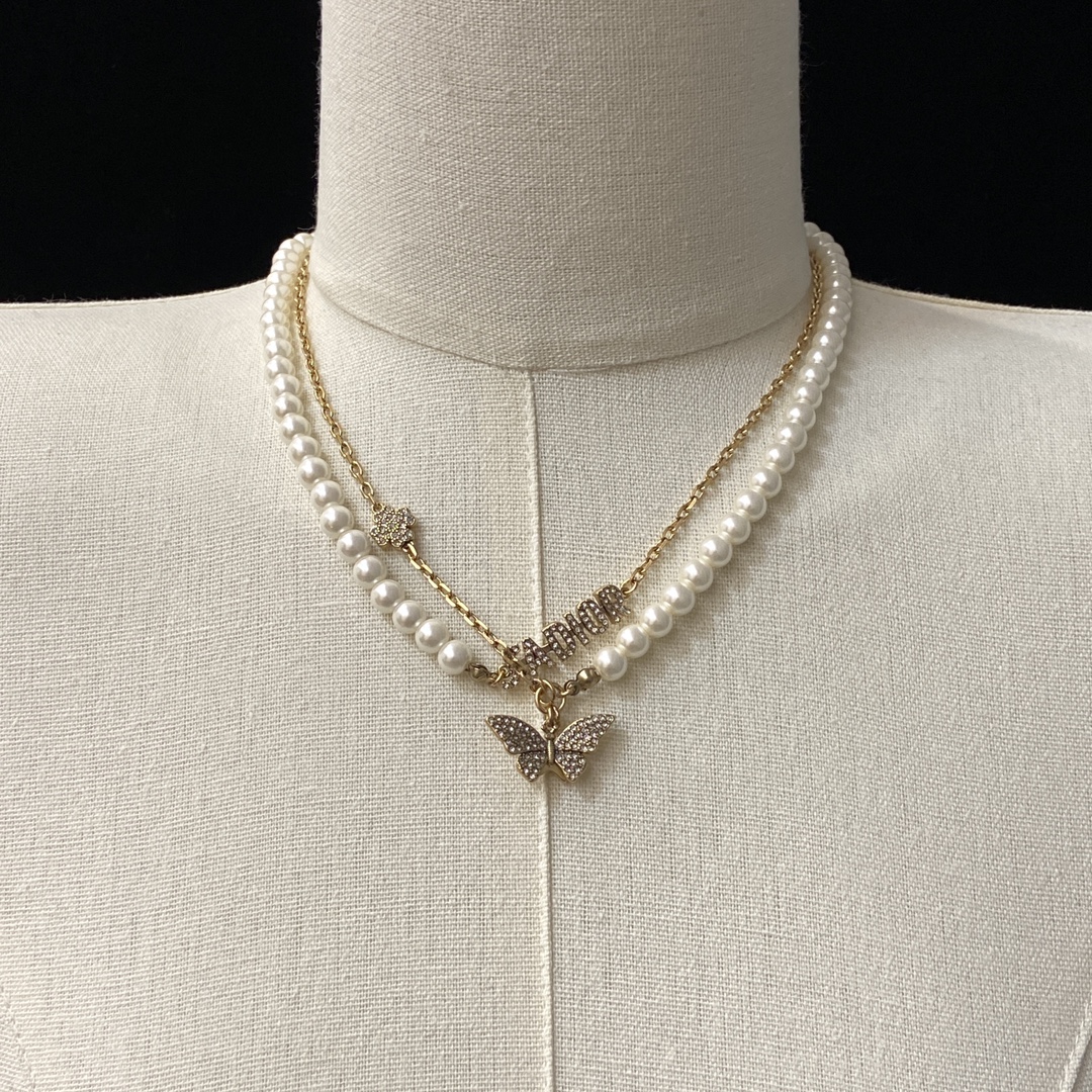 TOP Christian Dior Pearl Necklace - Gold