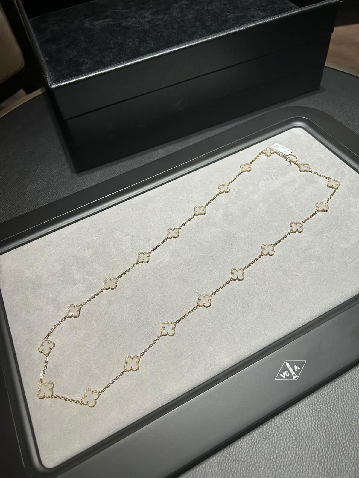 TOP Van Cleef & Arpels 20 Motifs Necklace-2 Colors