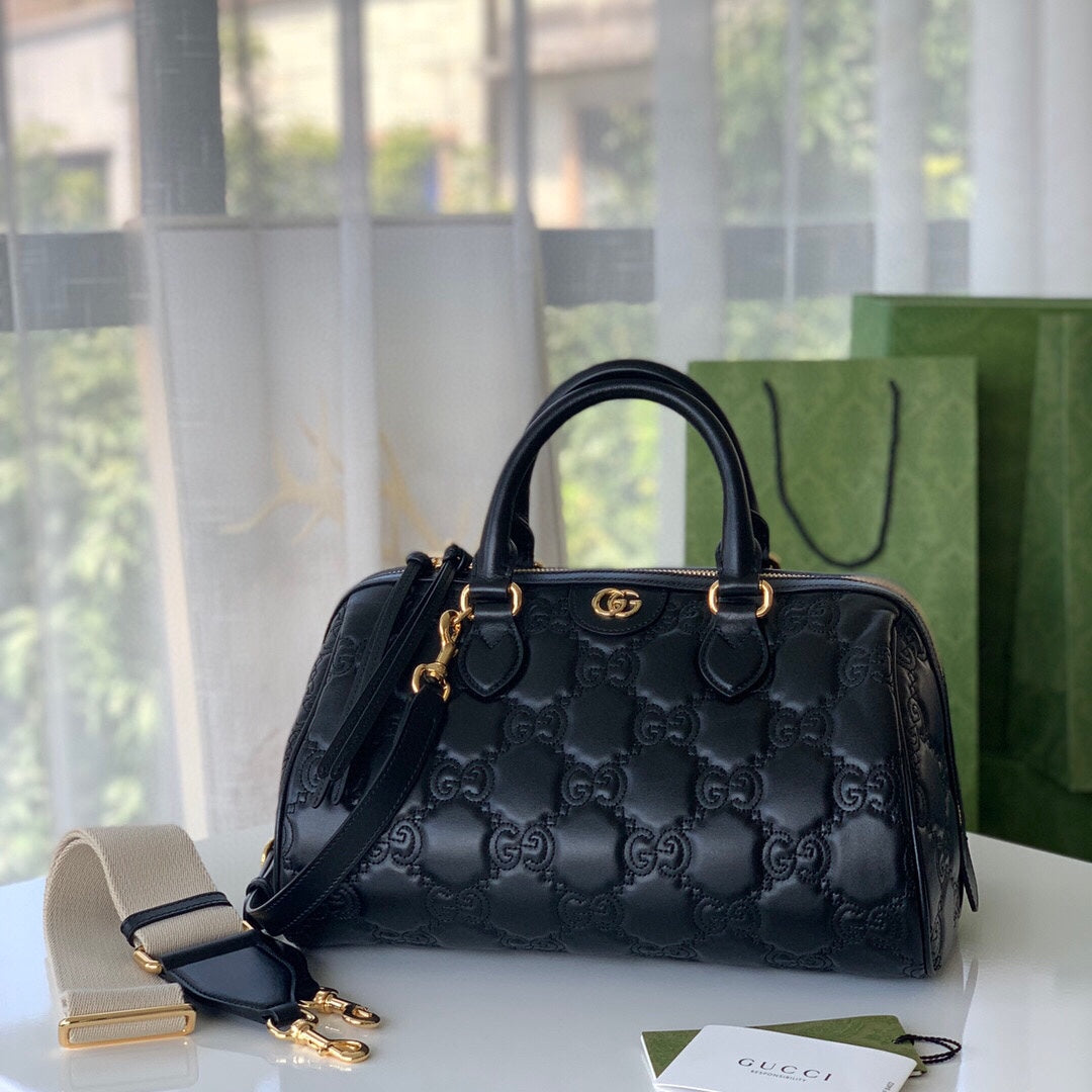 TOP GUCCI G*G Matelasse Leather Medium Top Handle Bag 31cm - Black