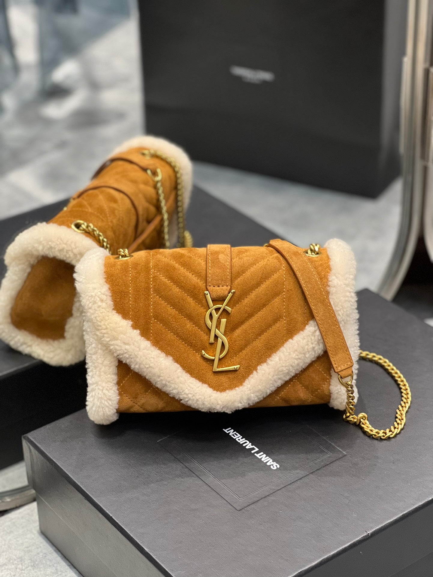 TOP Yves Saint Laurent YSL Envelope Small Suede Shearling Bag - Brown