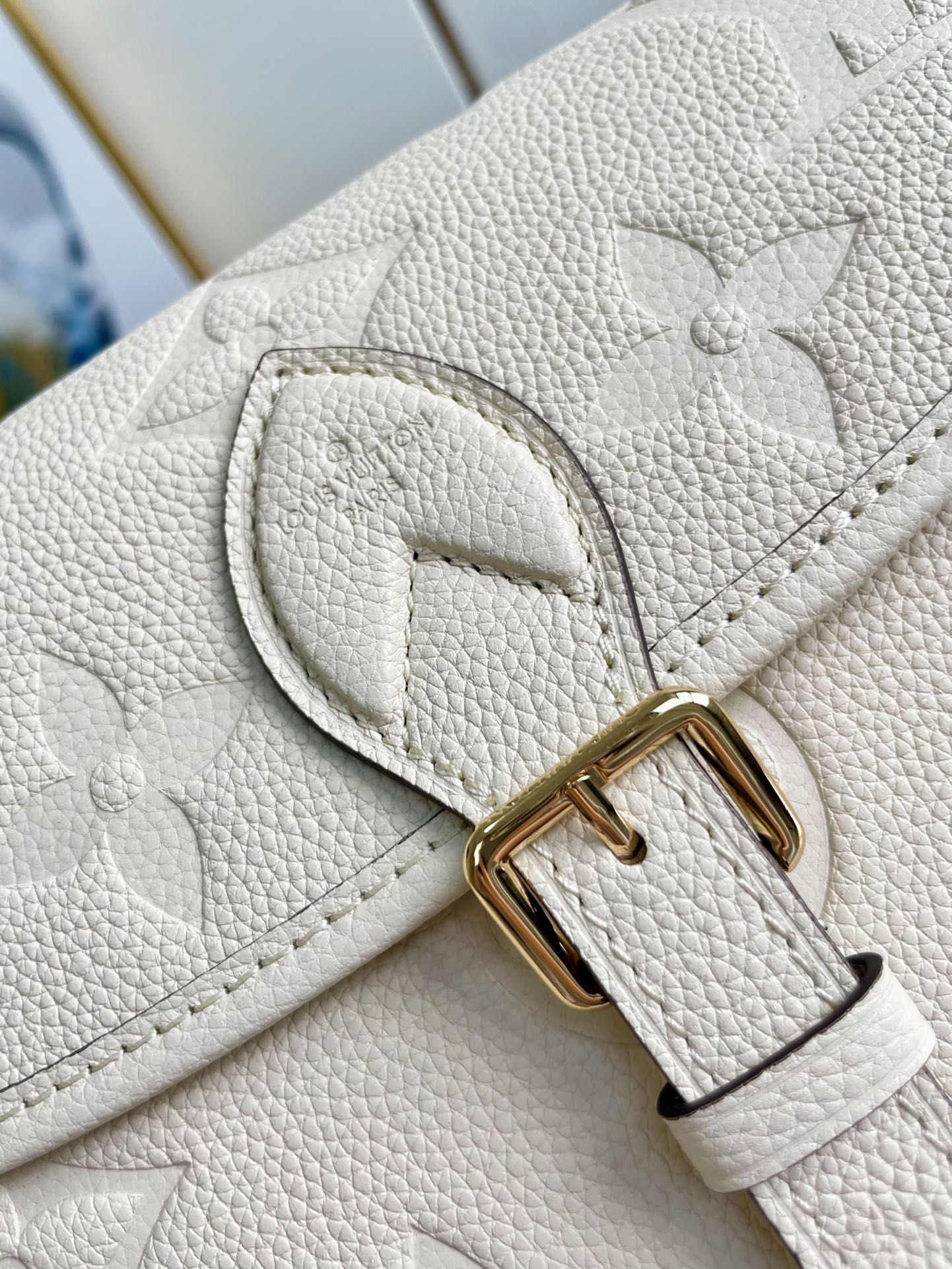 Louis Vuitton Diane M46388