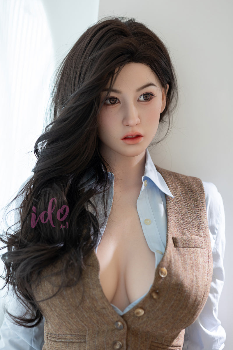 167cm/5ft6 F-cup White Skin Silicone BBW Sex Doll ID8