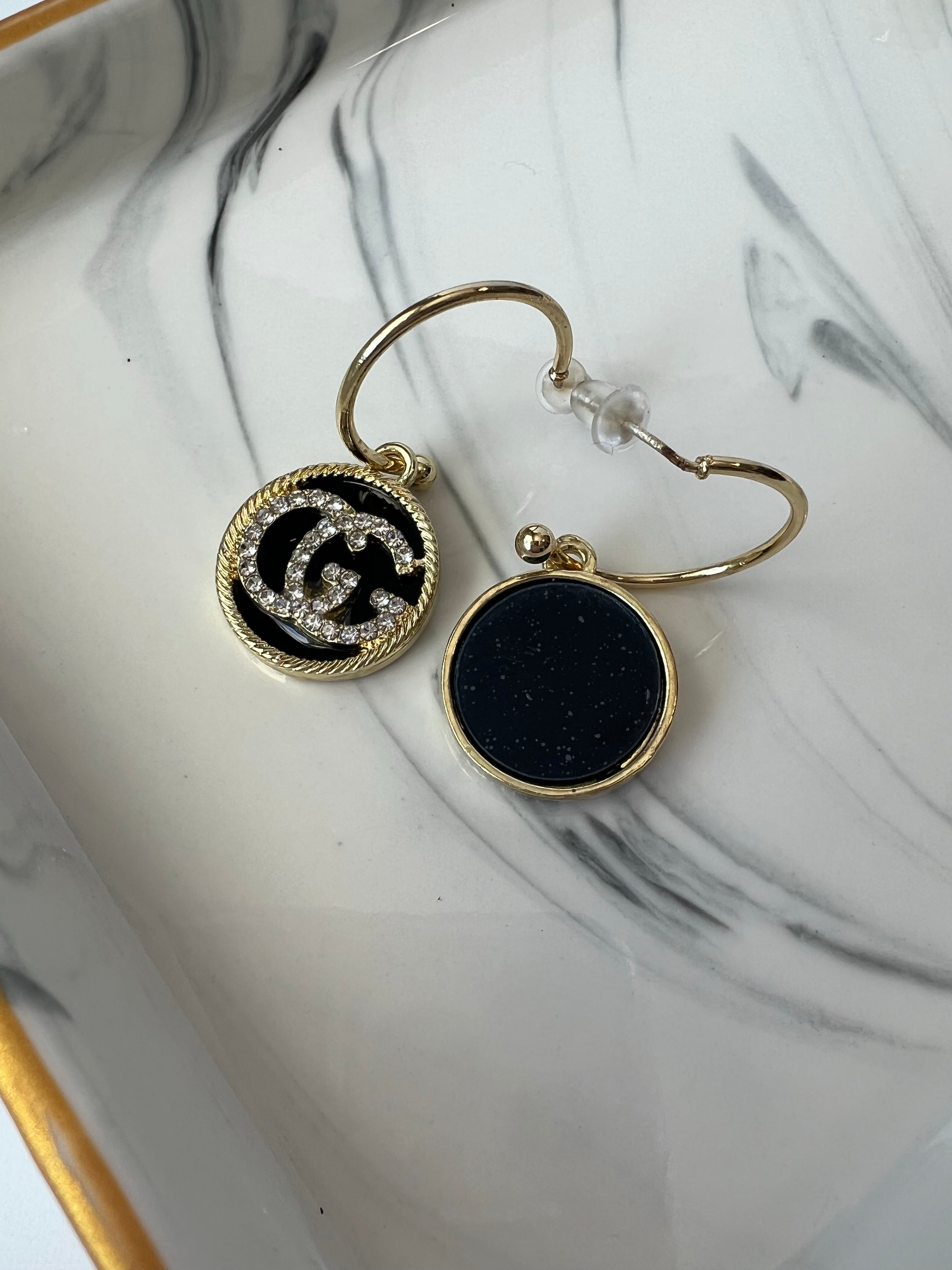 TOP GUCCI Dangle Round Earrings - Black w Stones