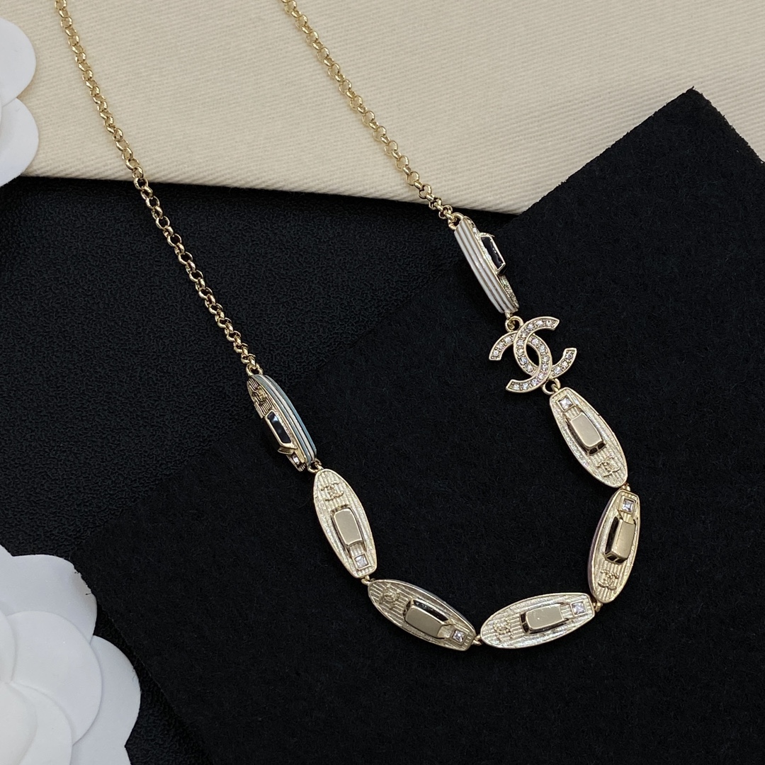 TOP CHANEL Necklace - Gold