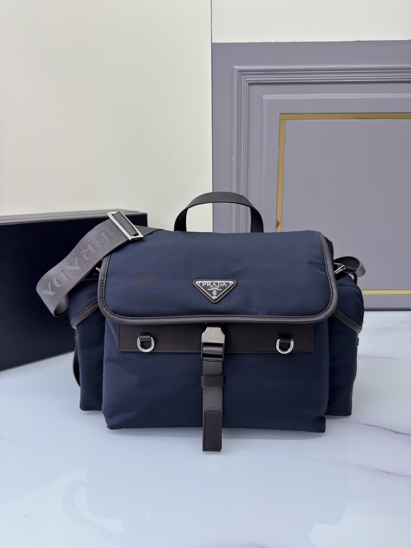 TOP PRADA Messenger Bag Re-Nylon 26x12cm - 3 Color