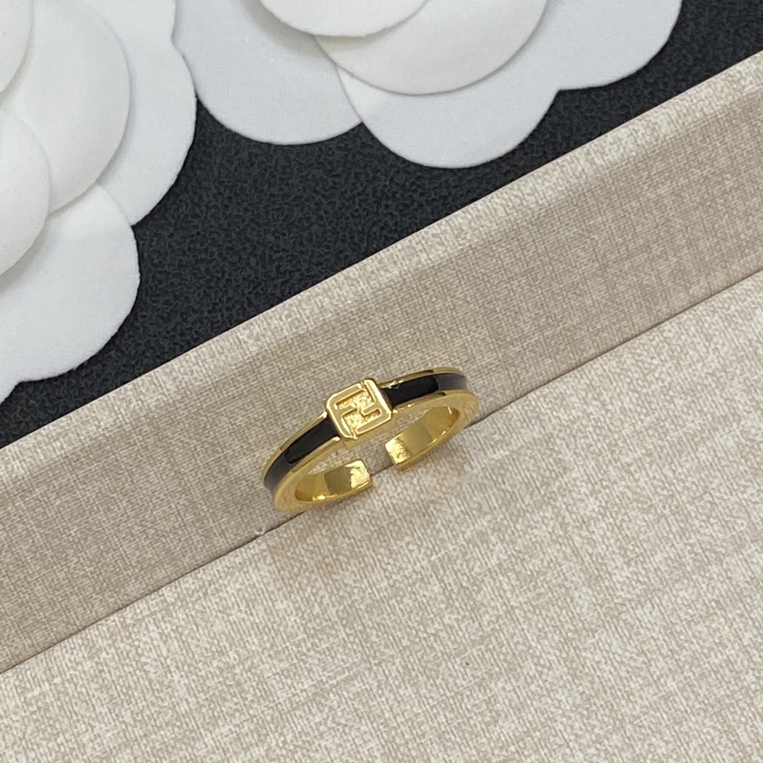 TOP FENDI FF Rings - 2 Colors