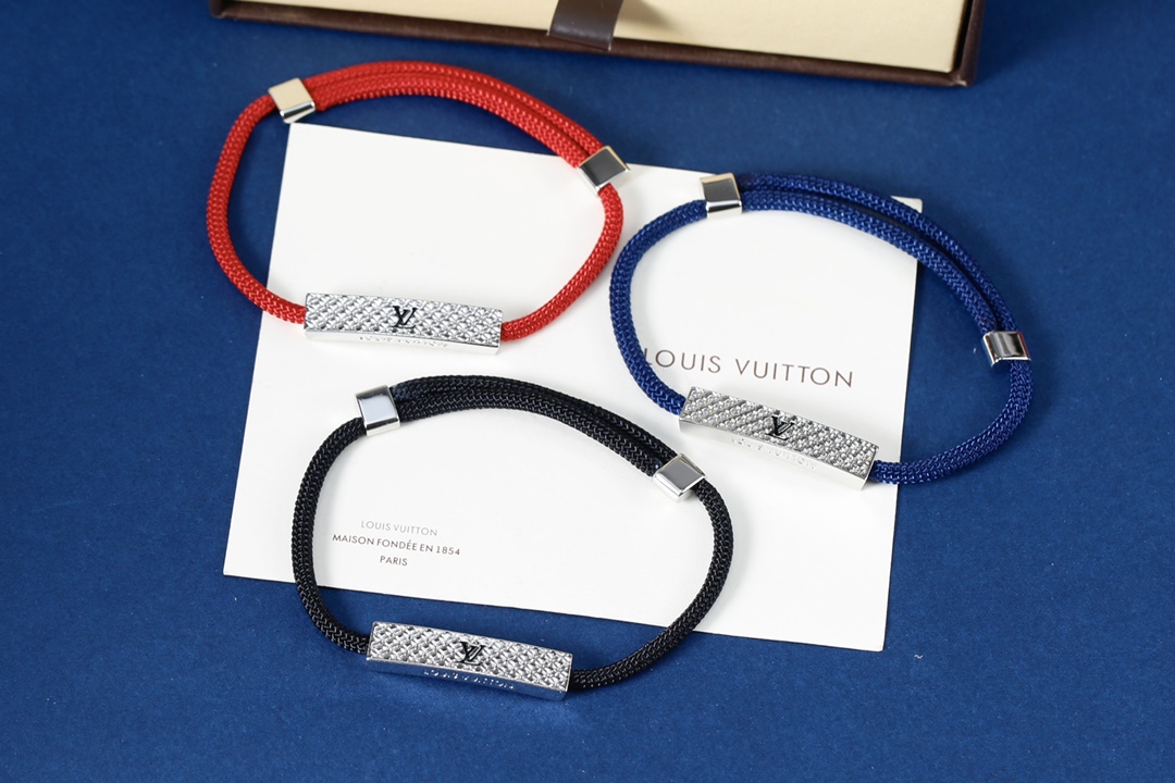 TOP Louis Vuitton LV Thin Circle Bracelet - 3 Colors
