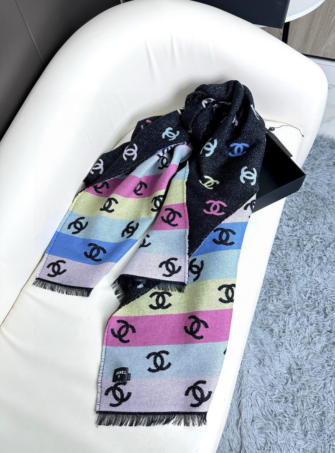 TOP CHANEL Shinny Scarf 70X180 cm - 2 Colors