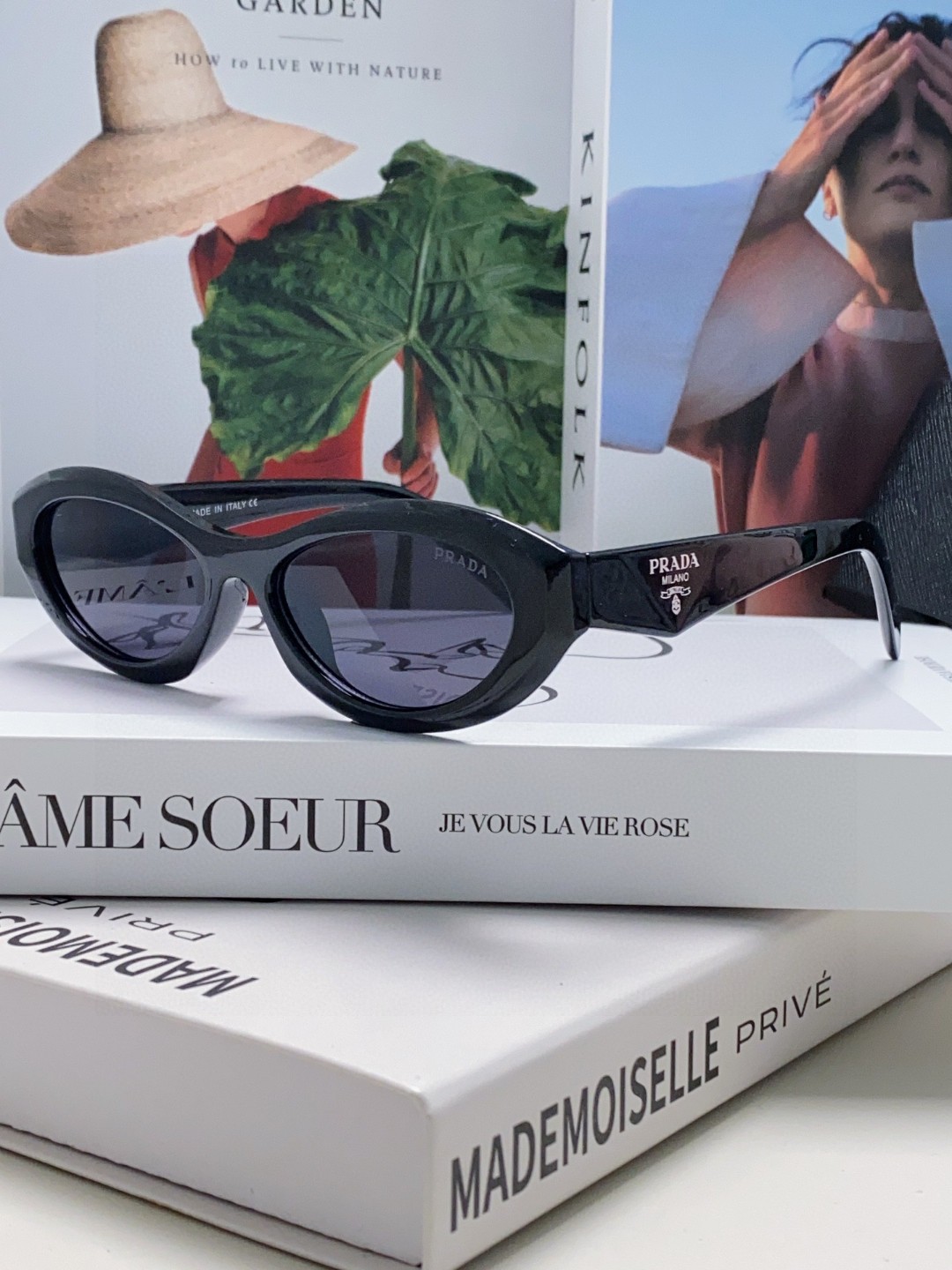 TOP PRADA Sunglasses - 4 Colors